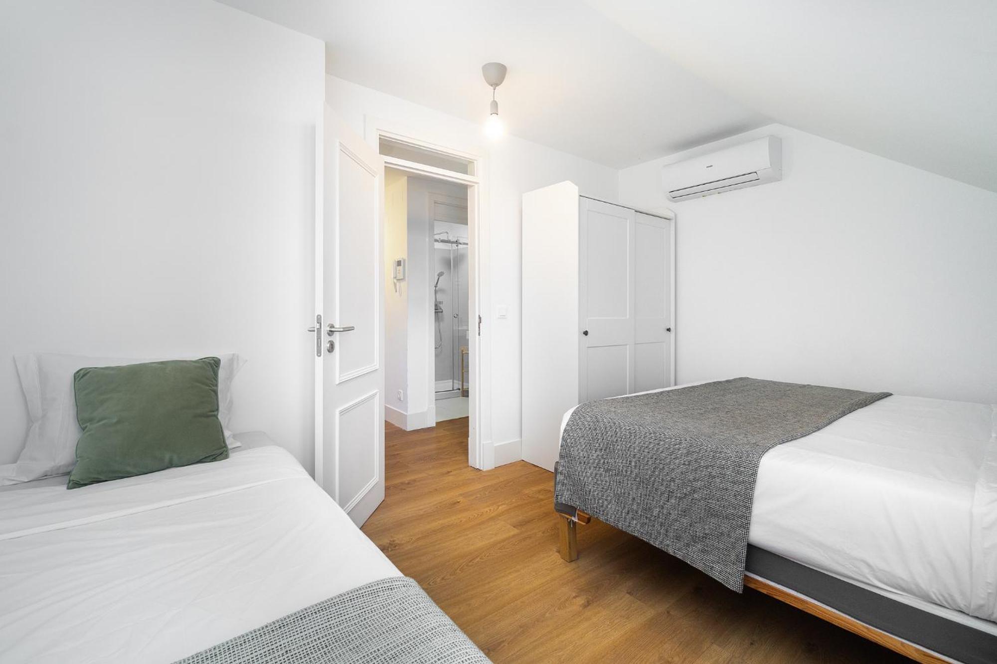 Modern Lisbon Apartments By Soulplaces Стая снимка